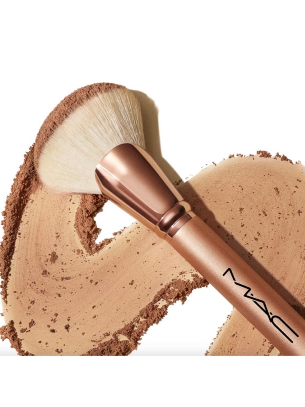 Mac 143s bronzer fan makeup brush brand $46